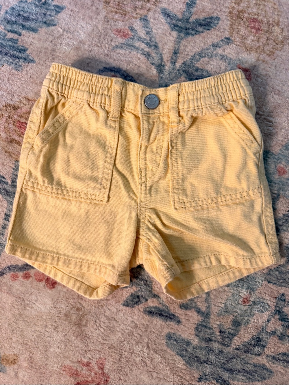 Old Navy Light Yellow Elastic-Waist Kids Shorts